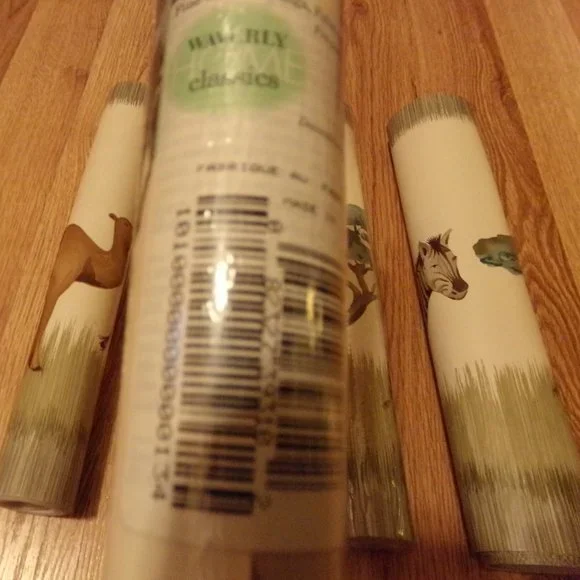 African Safari Animals Tiger Elephant Giraffe Green Grass Cream Wallpaper Border - Picture 3 of 15